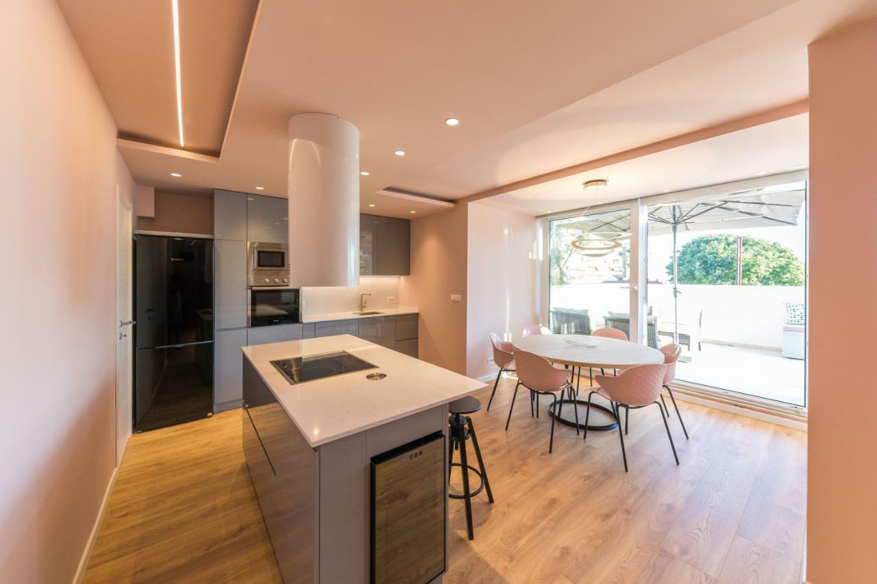 Glow Luxury Apartment With Terrace And Jacuzzi Split Exterior foto